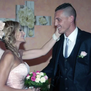 Carezze e teneri sguardi